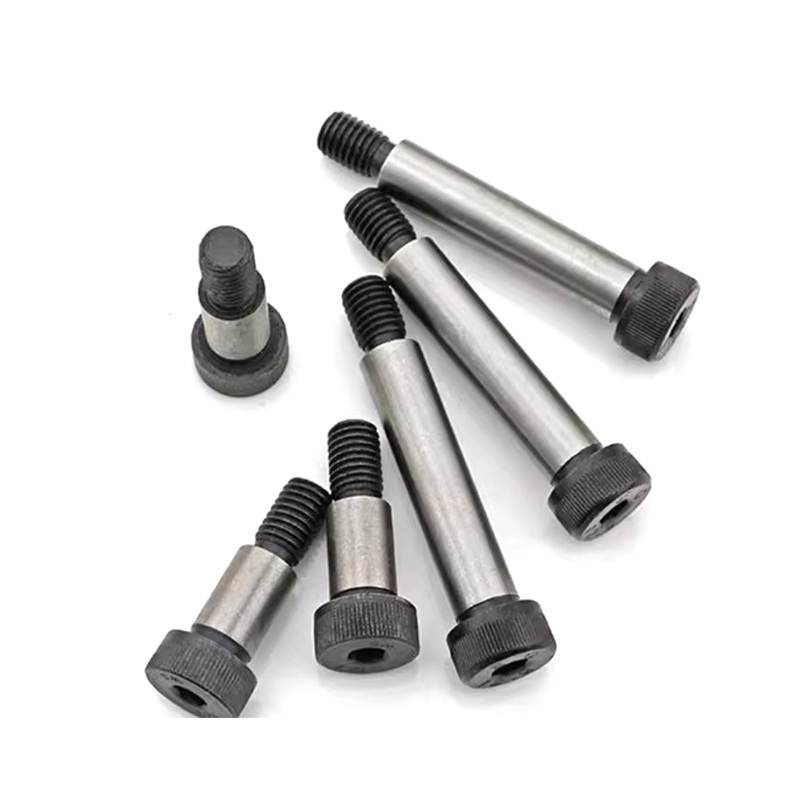 OIN 7379 prolongée de vis d'épaule d'oxyde noir d'acier allié OIN 7379 prolongée de vis d'épaule d'oxyde noir d'acier allié